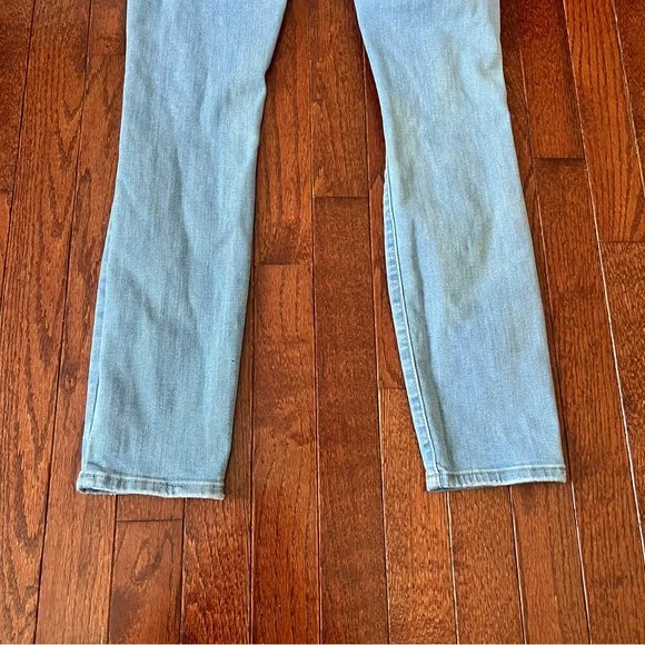 ❌DONATED 1/3/25 Pacsun Distressed Lightwash Skinny Jegging - Picture 10 of 11
